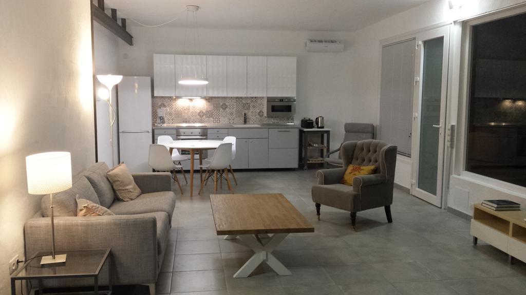 فاليسكيو Casa Vacacional Rural Villa Barranco De Los Cernicalos الغرفة الصورة