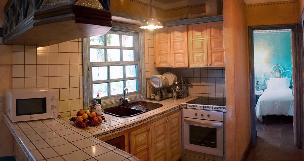فاليسكيو Casa Vacacional Rural Villa Barranco De Los Cernicalos الغرفة الصورة