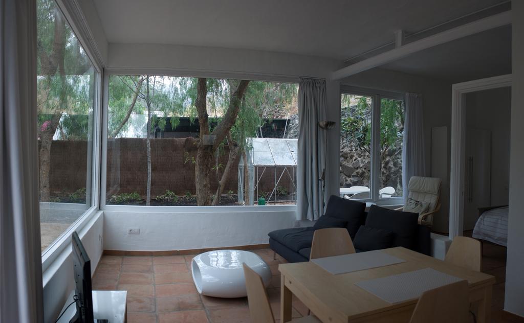 فاليسكيو Casa Vacacional Rural Villa Barranco De Los Cernicalos الغرفة الصورة